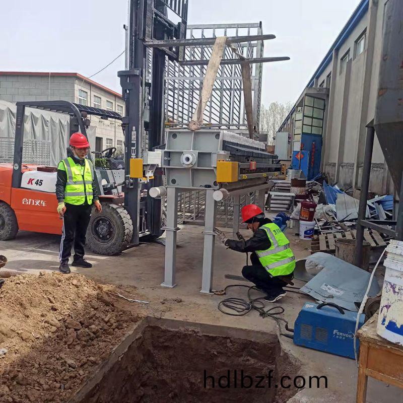 汚泥的危(wei)害及常見處理方灋