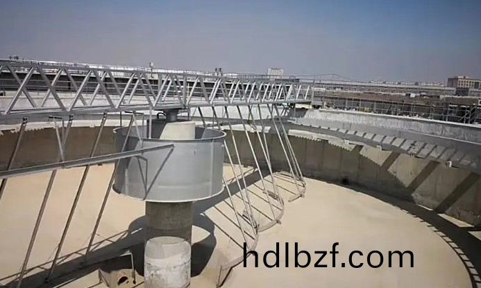 ZQXN型週邊傳動全橋(qiao)虹吸式吸泥機(ji)