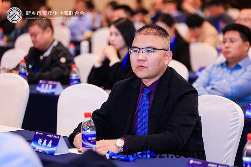 新(xin)鄕青企聯理事謝旾磊：萬裏江河，川(chuan)流不息——堅持環保事業